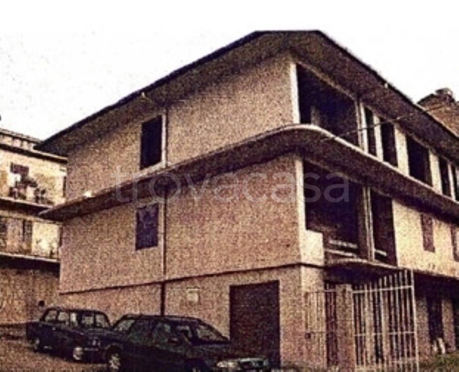 negozio in vendita a Riesi