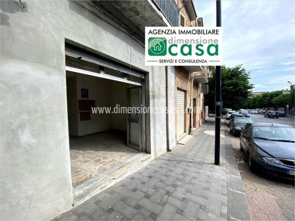 negozio in vendita a San Cataldo