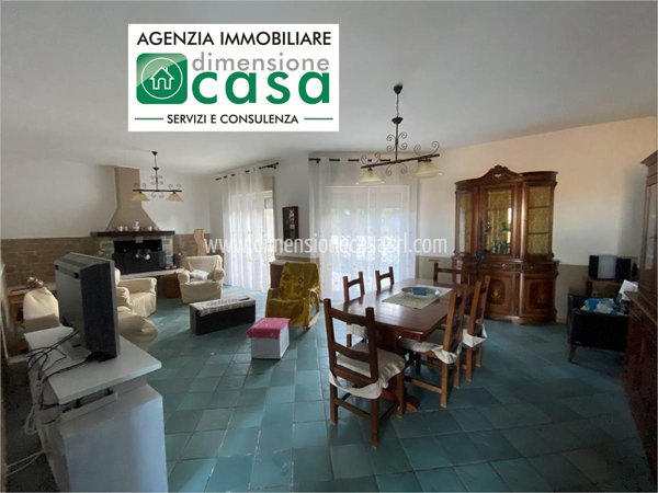 casa indipendente in vendita a San Cataldo
