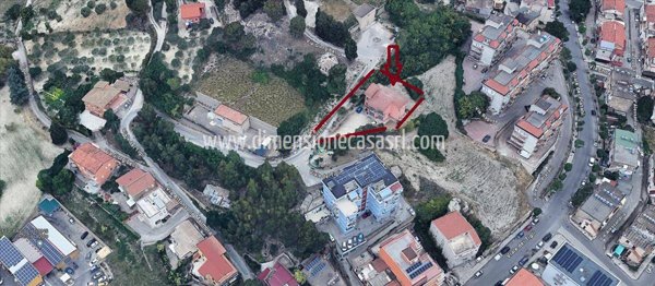 casa indipendente in vendita a San Cataldo