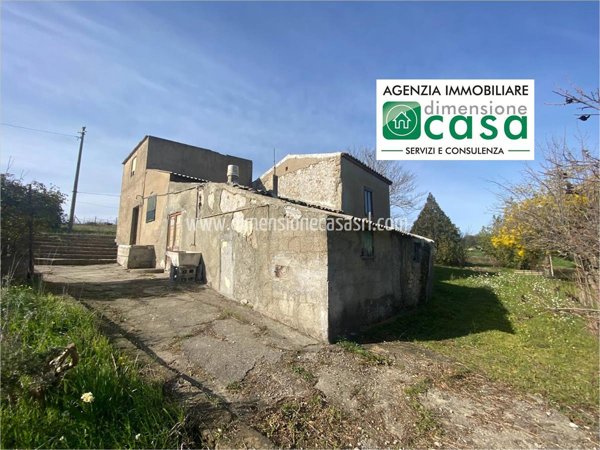 casa indipendente in vendita a San Cataldo