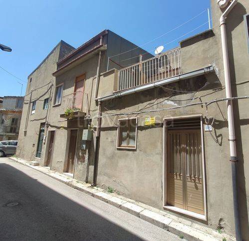 casa indipendente in vendita a San Cataldo