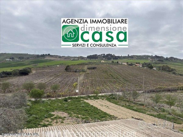terreno edificabile in vendita a San Cataldo