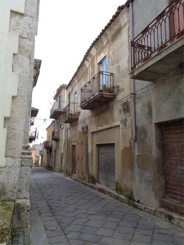 casa indipendente in vendita a San Cataldo