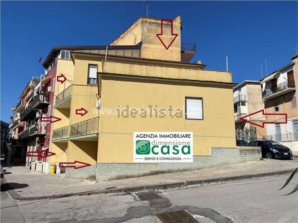 casa indipendente in vendita a San Cataldo
