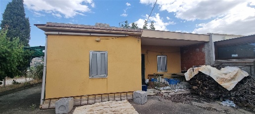 casa indipendente in vendita a San Cataldo