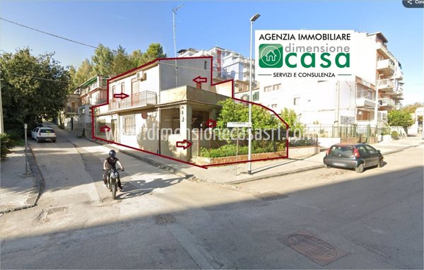 casa indipendente in vendita a San Cataldo