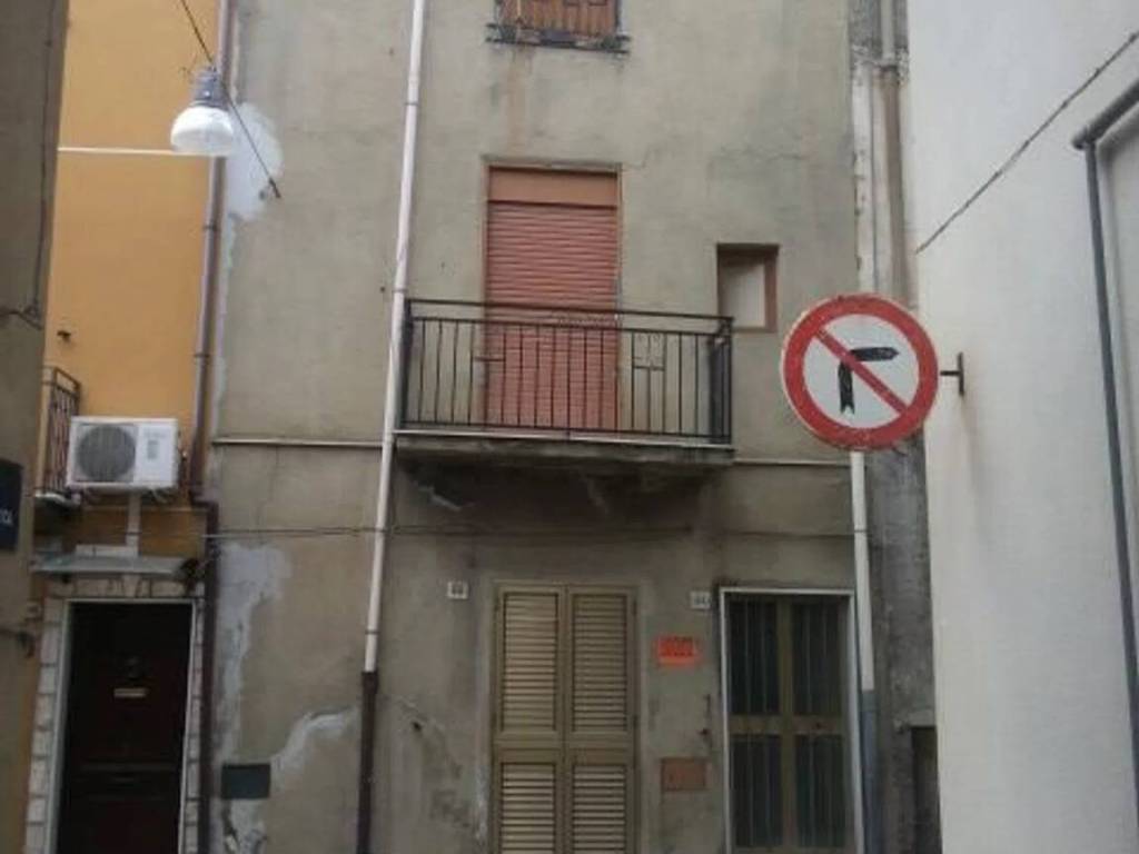 casa indipendente in vendita a San Cataldo