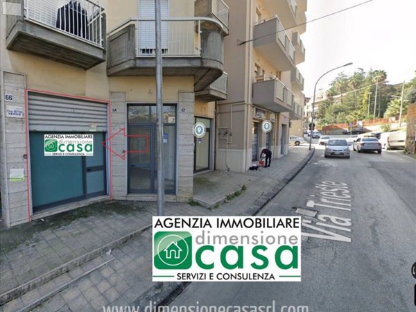 locale commerciale in vendita a San Cataldo
