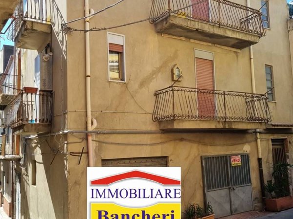 casa indipendente in vendita a San Cataldo