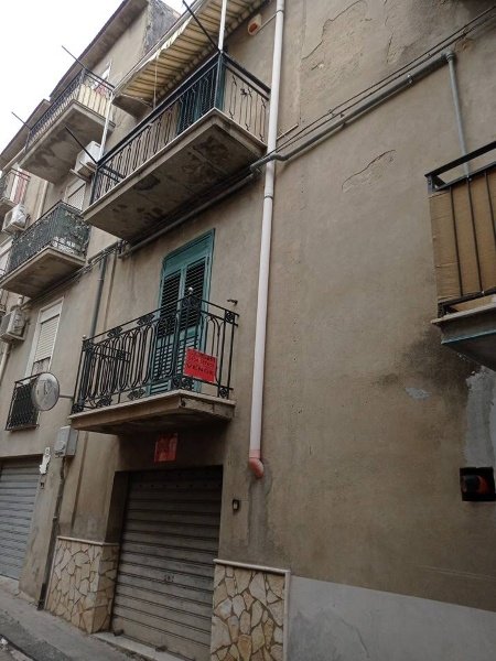 casa indipendente in vendita a San Cataldo