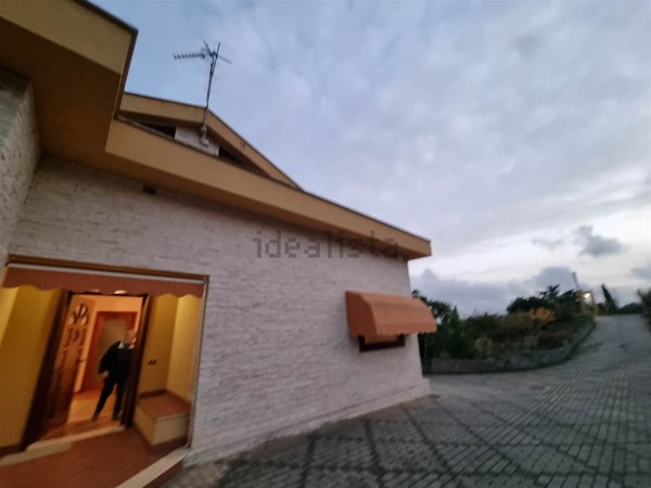 casa indipendente in vendita a San Cataldo