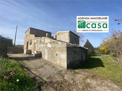 casa indipendente in vendita a San Cataldo