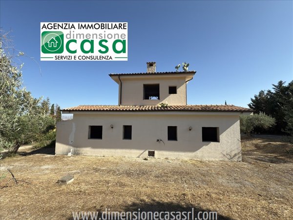 casa indipendente in vendita a San Cataldo