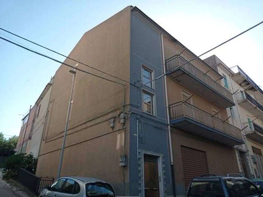 casa indipendente in vendita a San Cataldo