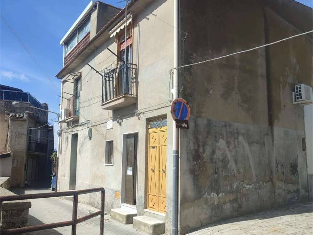 casa indipendente in vendita a San Cataldo