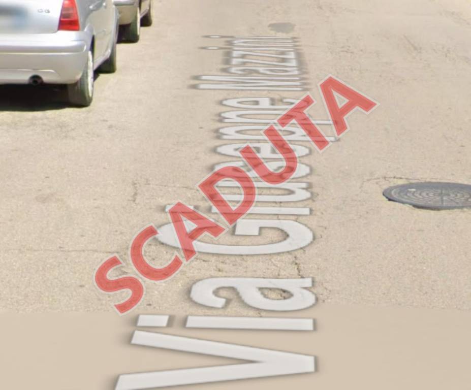 negozio in vendita a San Cataldo