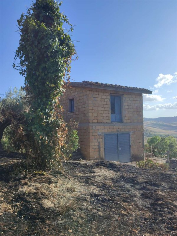 casa indipendente in vendita a San Cataldo