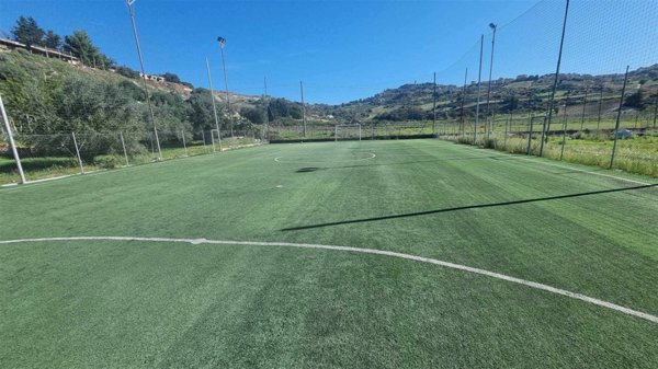 terreno edificabile in vendita a San Cataldo