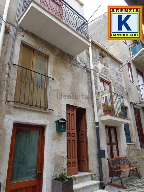 casa indipendente in vendita a San Cataldo