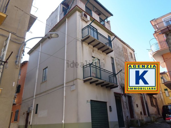 casa indipendente in vendita a San Cataldo