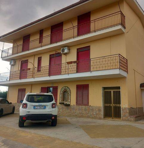 casa indipendente in vendita a San Cataldo