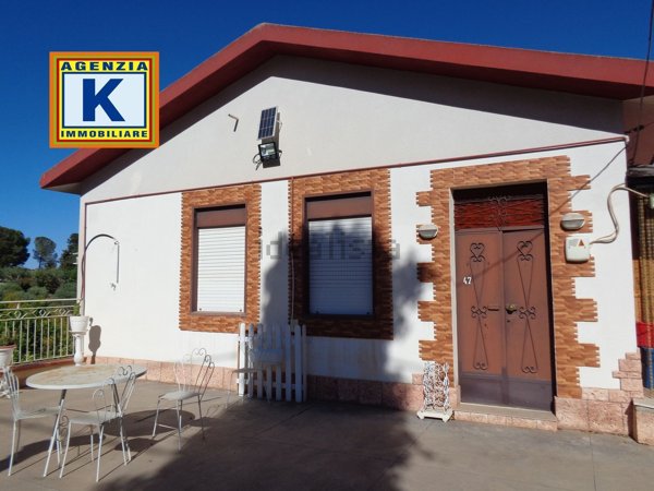casa indipendente in vendita a San Cataldo