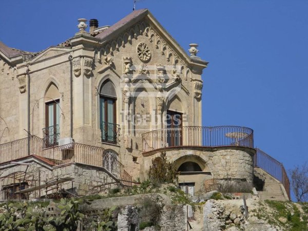 casa indipendente in vendita a San Cataldo