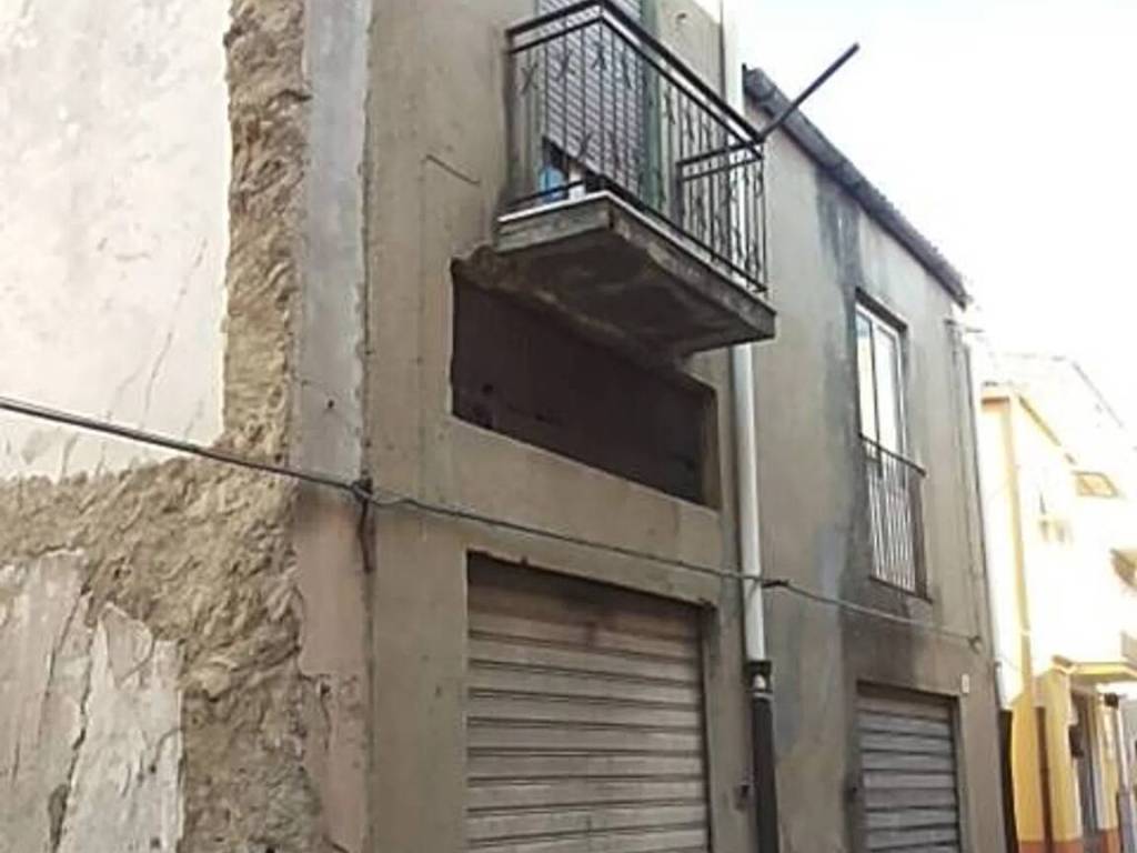 casa indipendente in vendita a San Cataldo