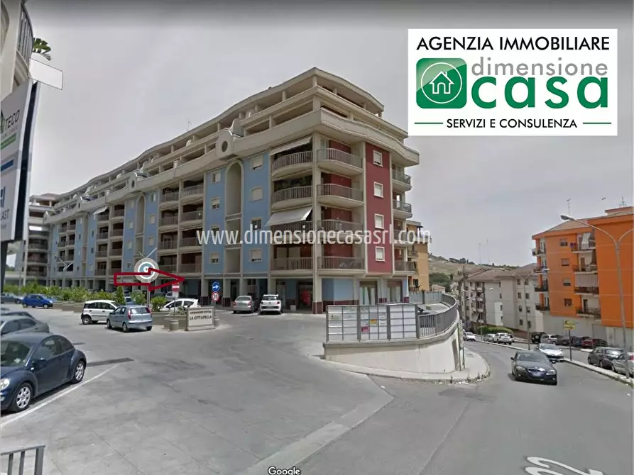 negozio in vendita a San Cataldo