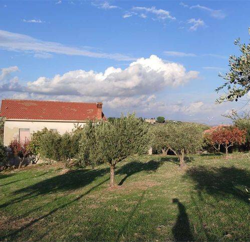 casa indipendente in vendita a San Cataldo