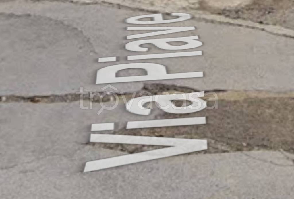 negozio in vendita a San Cataldo