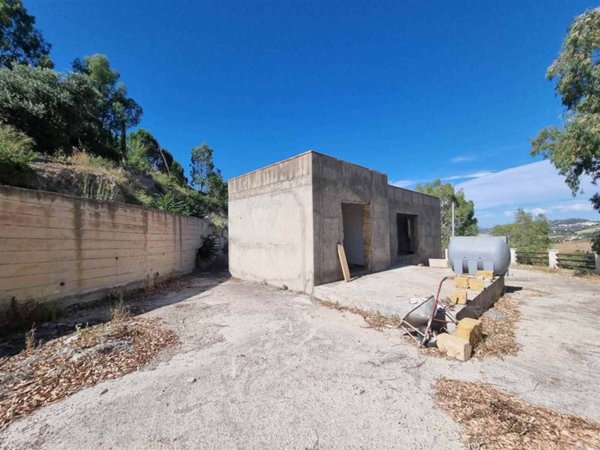 casa indipendente in vendita a San Cataldo