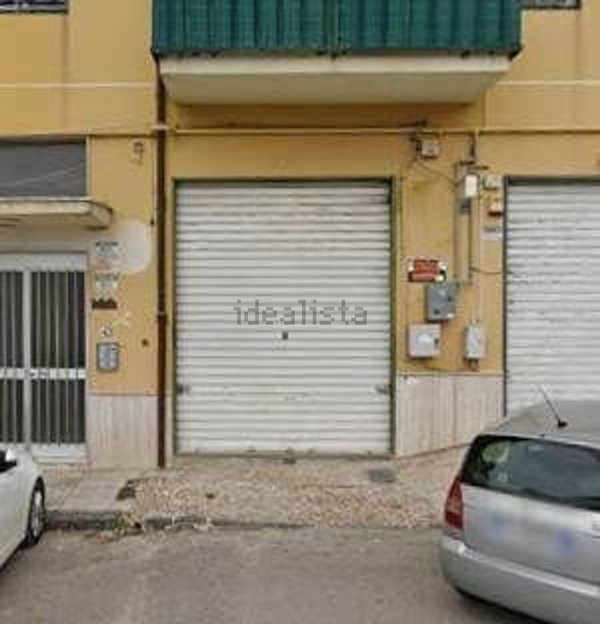 locale commerciale in vendita a San Cataldo