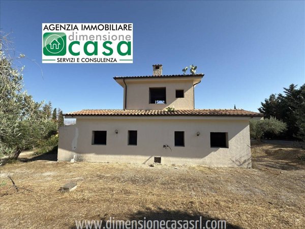 casa indipendente in vendita a San Cataldo