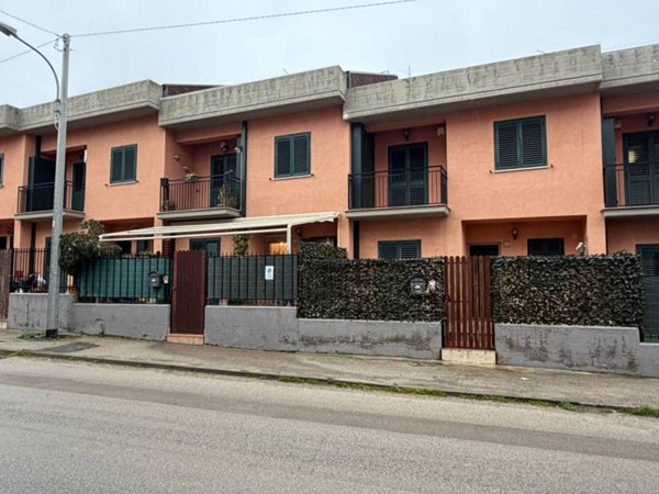 casa indipendente in vendita a San Cataldo