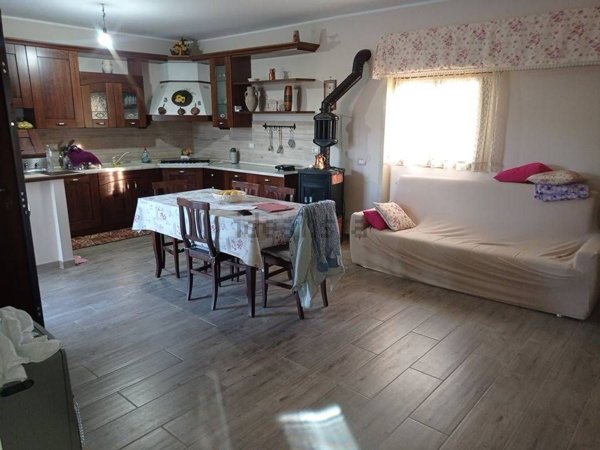 casa indipendente in vendita a San Cataldo