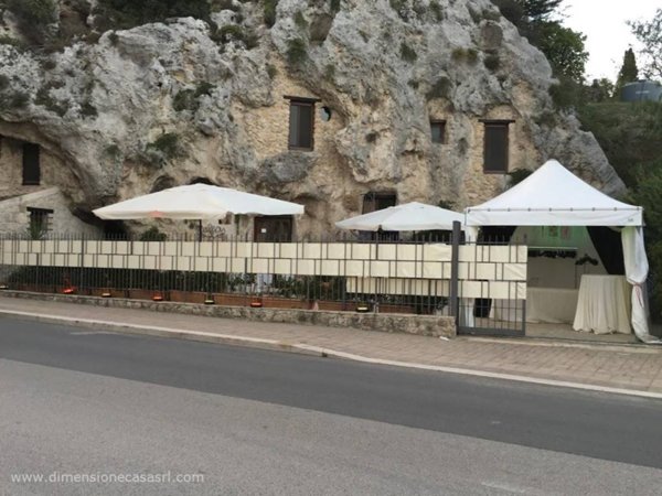 negozio in vendita a San Cataldo