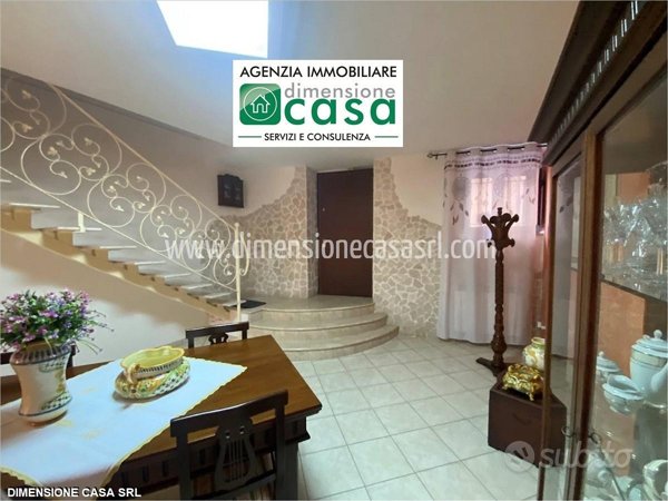 casa indipendente in vendita a San Cataldo