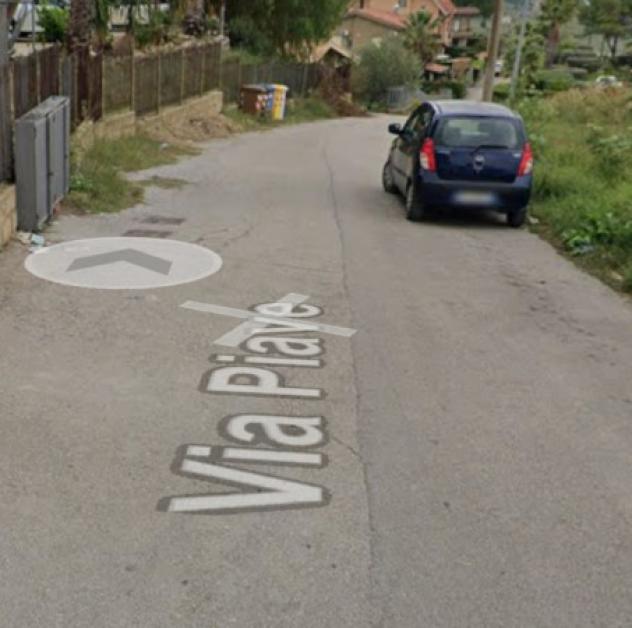 pentavano in vendita a San Cataldo