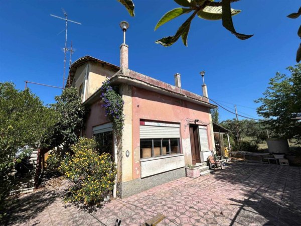 casa indipendente in vendita a San Cataldo