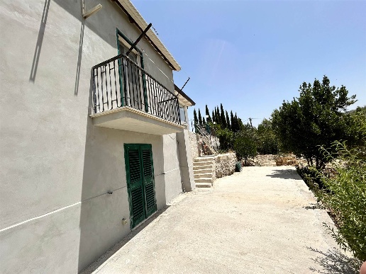 casa indipendente in vendita a San Cataldo