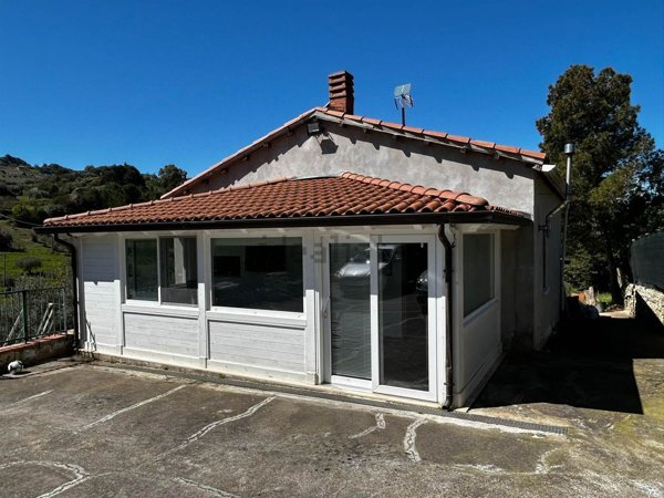 casa indipendente in vendita a San Cataldo