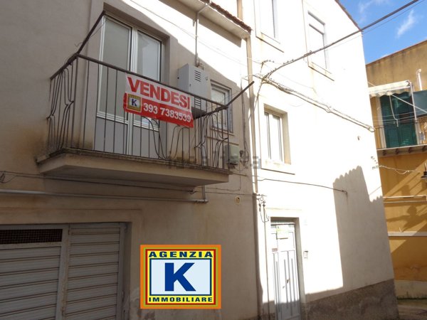 casa indipendente in vendita a San Cataldo