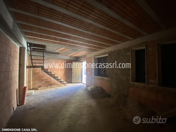 casa indipendente in vendita a San Cataldo