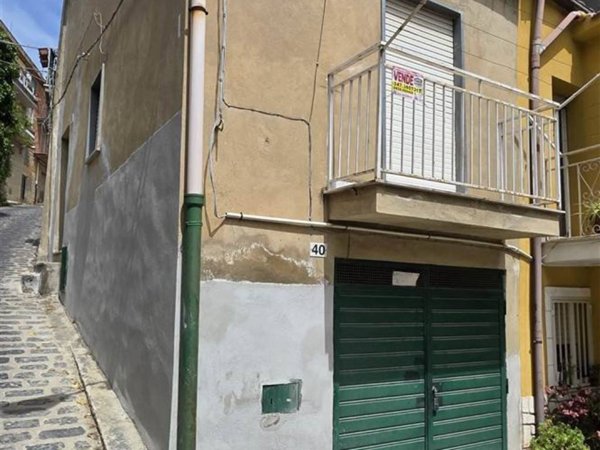 casa semindipendente in vendita a San Cataldo