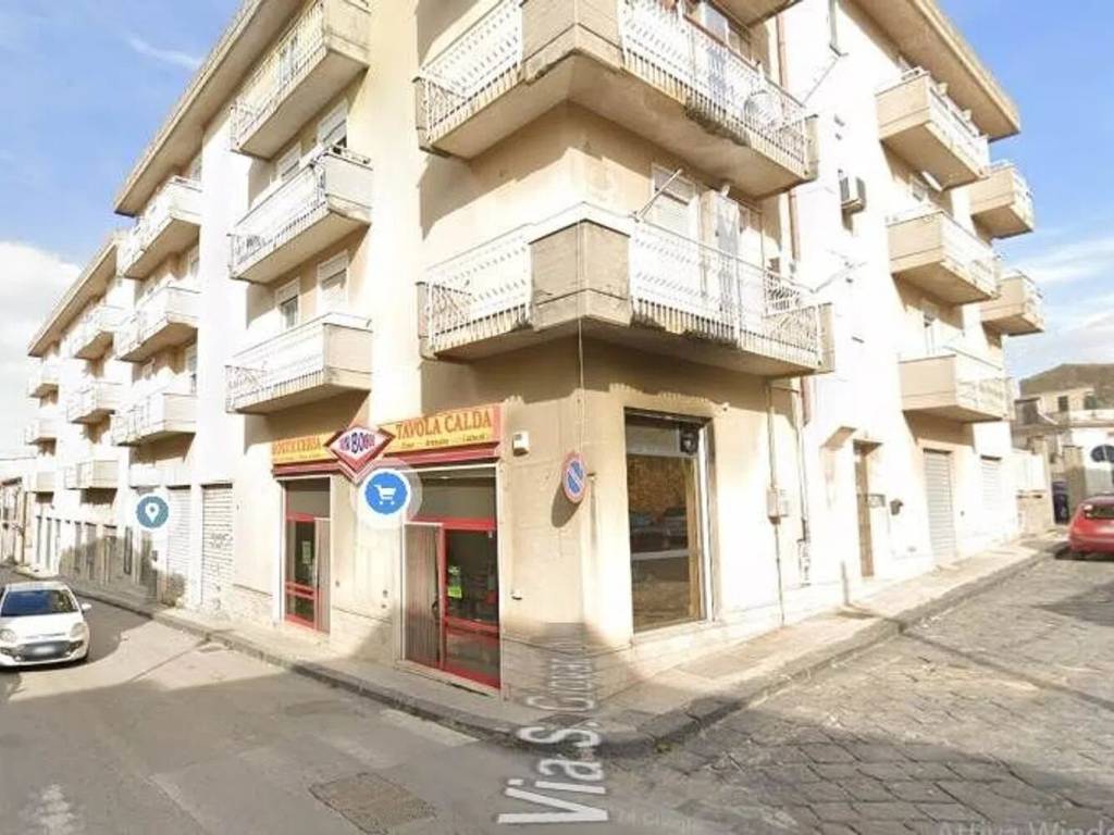 negozio in vendita a San Cataldo