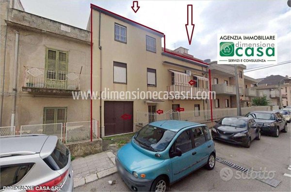 casa indipendente in vendita a San Cataldo