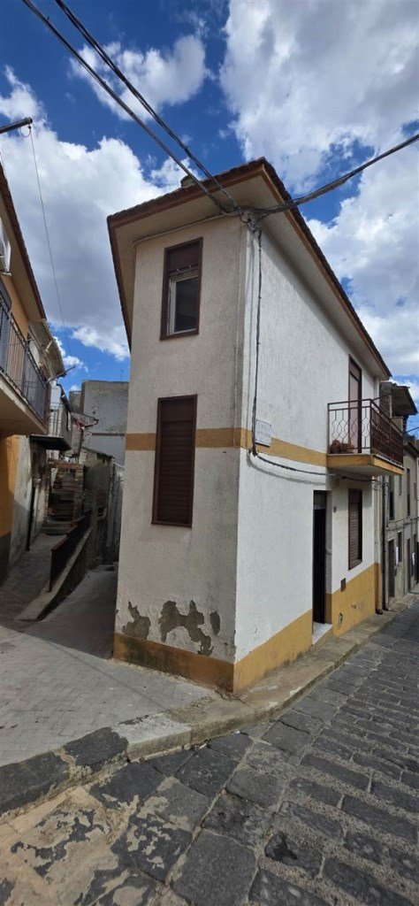 casa indipendente in vendita a San Cataldo