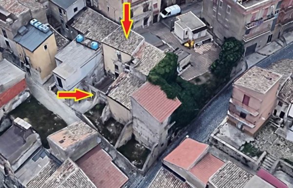 casa indipendente in vendita a San Cataldo